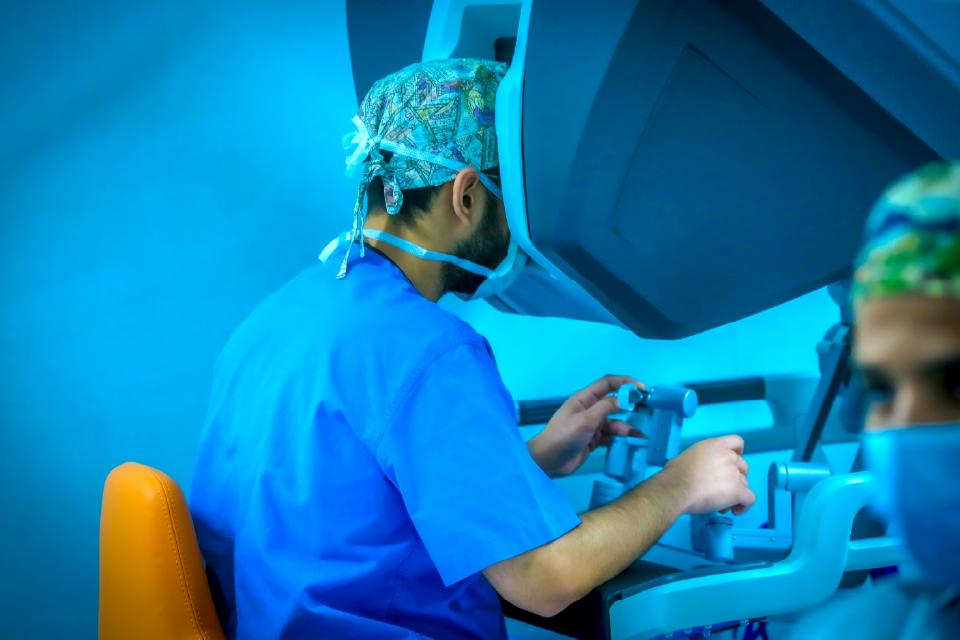 KFSHRC Achieves Global First with Fully Robotic Living-donor Liver Transplant